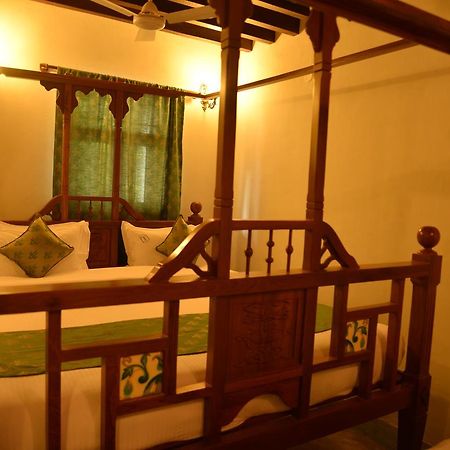 Esparan Heritage By Traditions Pondicherry Bagian luar foto