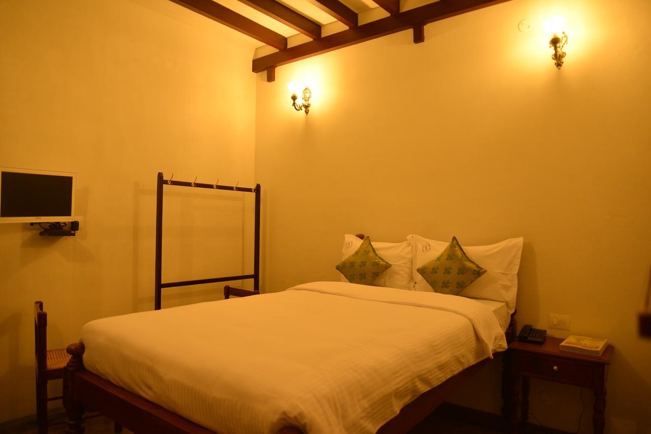 Esparan Heritage By Traditions Pondicherry Bagian luar foto